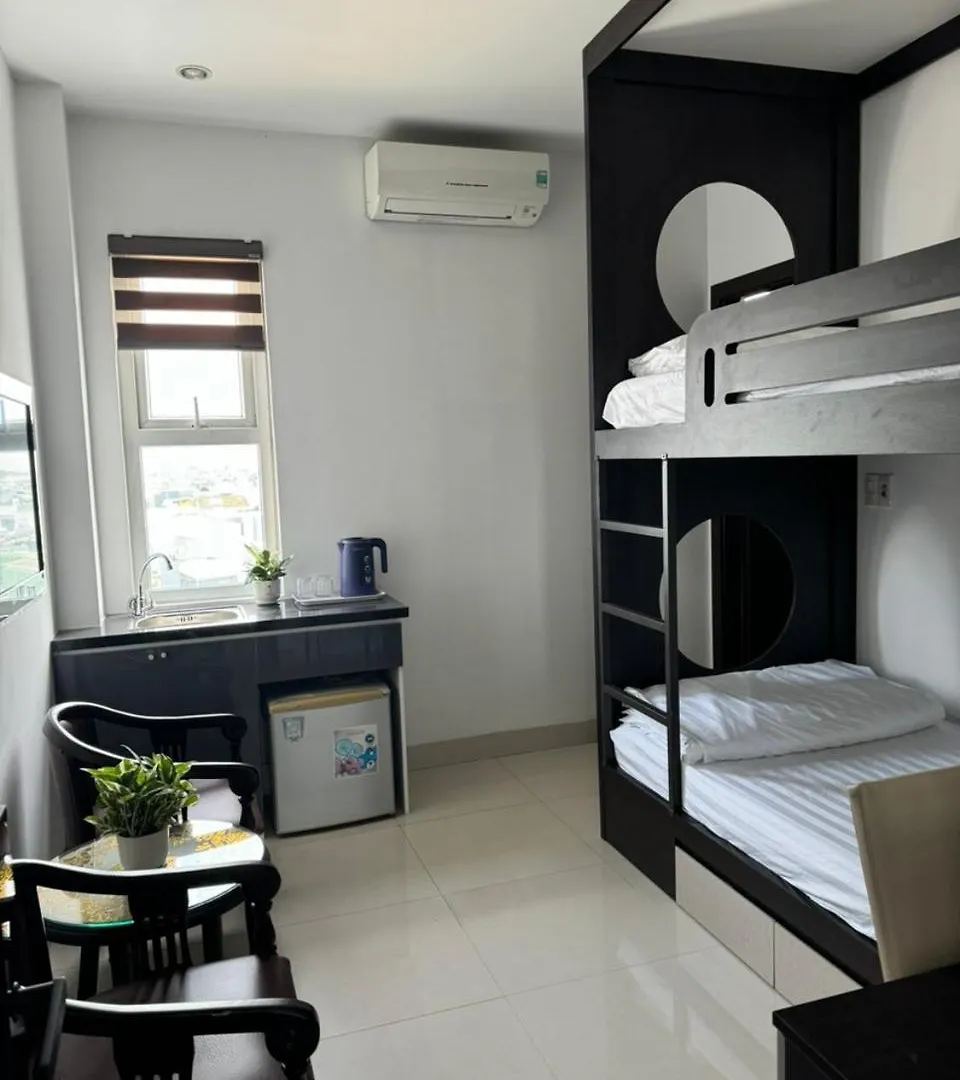 Hoa My Hotel & Apartment Da Nang